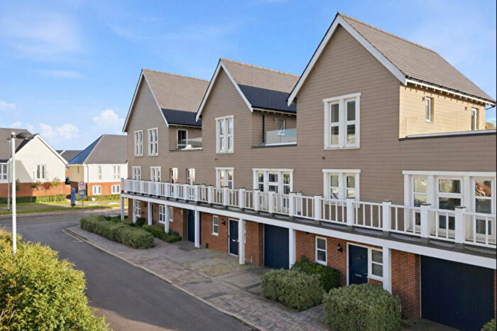 3 Bedroom Terraced House For Sale In Joseph Prentice Way, CM1