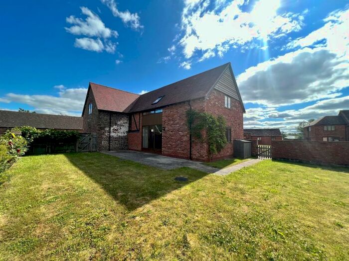 4 Bedroom Detached House To Rent In Hop Yard View, Mill End Court, Castle Frome, Herefordshire, HR8