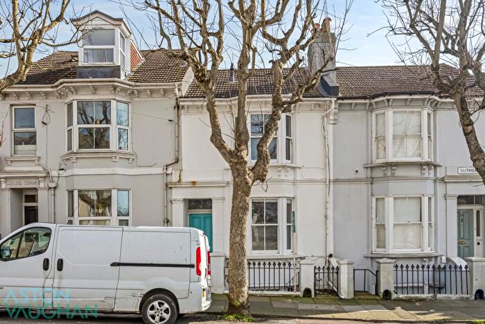 4 Bedroom Semi-Detached House For Sale In Sutherland Road, Brighton, BN2