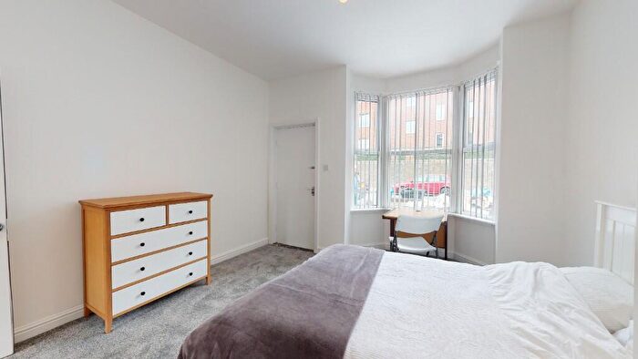 4 Bedroom Terraced House To Rent In Shoreham Street, Sheffield, - Bed Available To Groups Of !, S2
