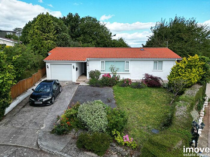 2 Bedroom Detached Bungalow To Rent In Rock Close, Paignton, TQ4