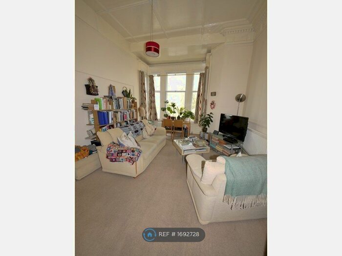 1 Bedroom Flat To Rent In North Hill Road, Leeds, LS6