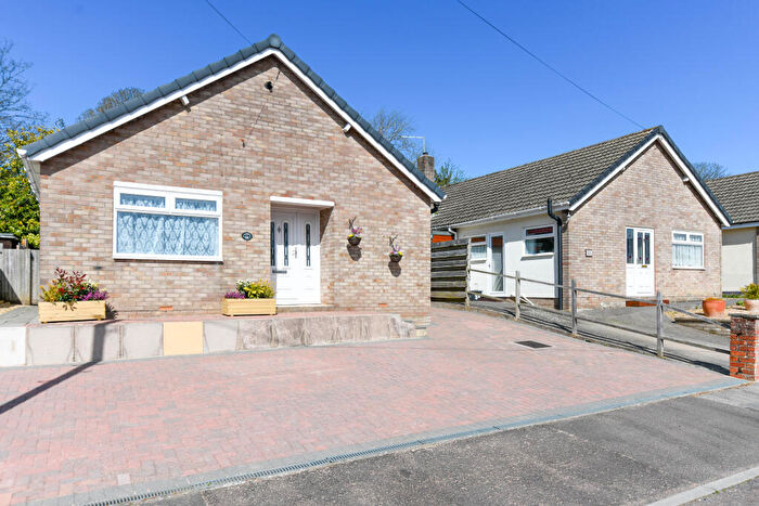 3 Bedroom Detached Bungalow For Sale In Furlong Gardens, Trowbridge, BA14