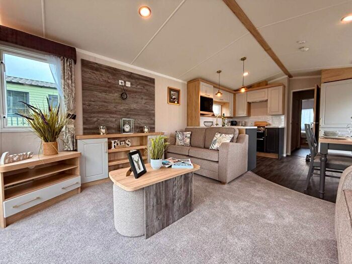 2 Bedroom Caravan For Sale In Bellingham, Hexham, NE48