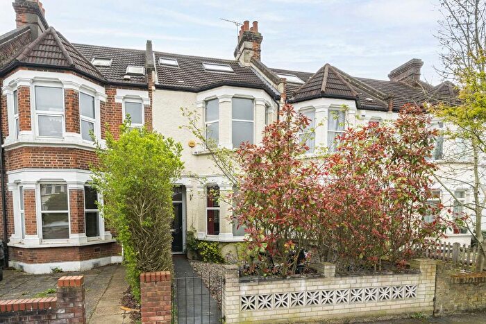 5 Bedroom Property For Sale In Lewin Road, Streatham, SW16