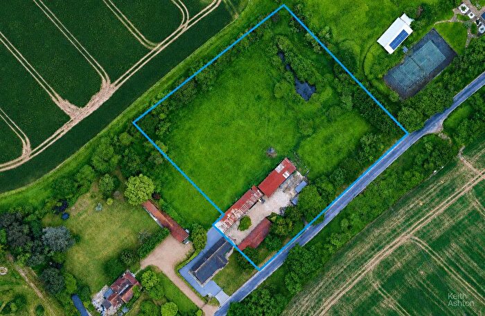 Land For Sale In Courtyard Barn, Navestock, Brentwood, CM14