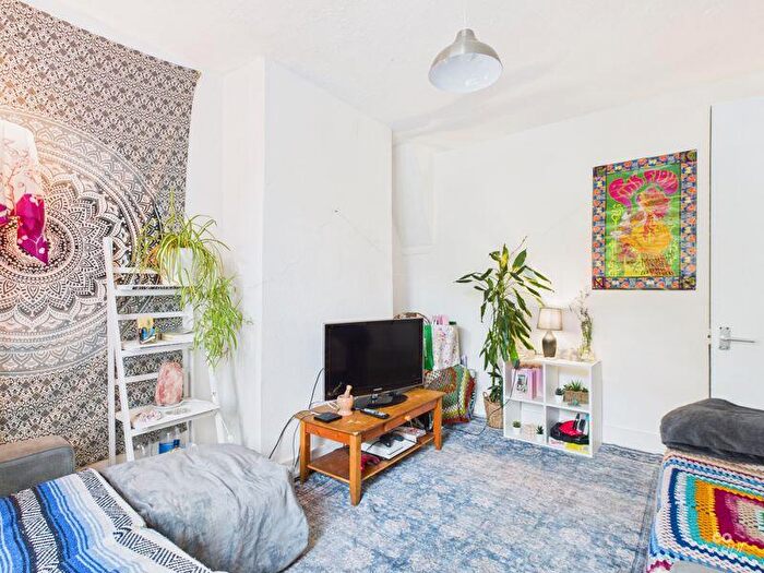 4 Bedroom Terraced House To Rent In Milner Road, Brighton, BN2