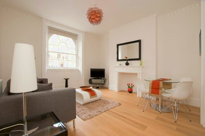 1 Bedroom Flat To Rent In Gloucester Place, Marylebone, London, NW1
