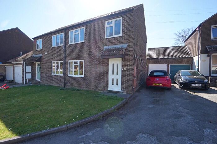 3 Bedroom Semi Detached House For Sale In Nursery Fields, CT7