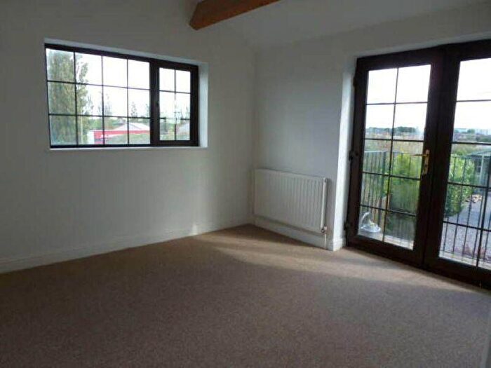 3 Bedroom End Of Terrace House For Sale In The Nook, Bury, Lancashire, BL9
