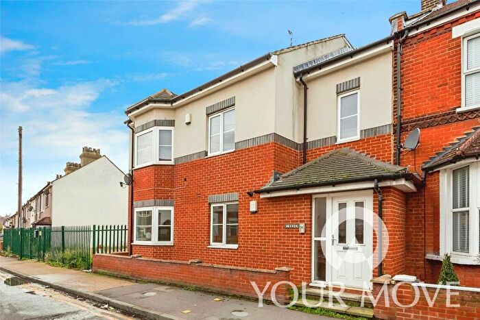 1 Bedroom Flat To Rent In Church Road, Swanscombe, Kent, DA10