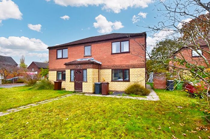 1 Bedroom Flat For Sale In Anderby Close, Lincoln, LN6