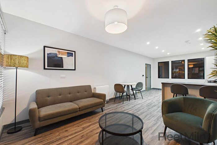 1 Bedroom Flat To Rent In Lock House, Lionel Street, Birmingham, B3