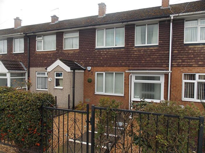 2 Bedroom Town House To Rent In Thurman Street, Ilkeston, DE7