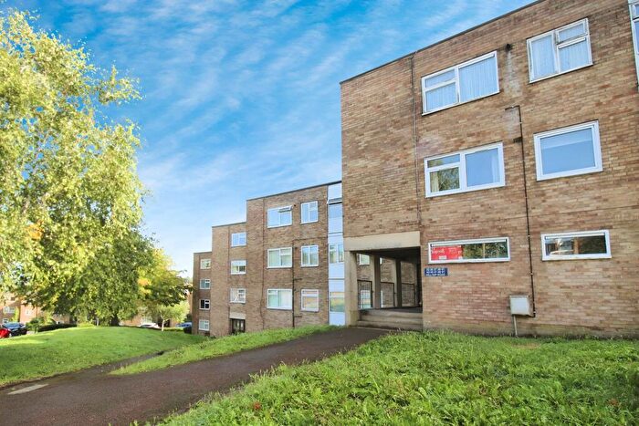1 Bedroom Apartment To Rent In Hilltop Road, Berkhamsted., HP4