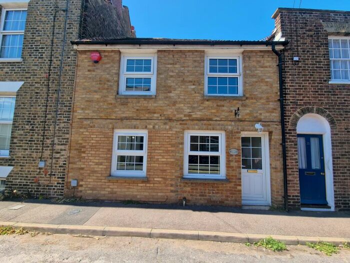 2 Bedroom House To Rent In Robert Street, Deal, CT14
