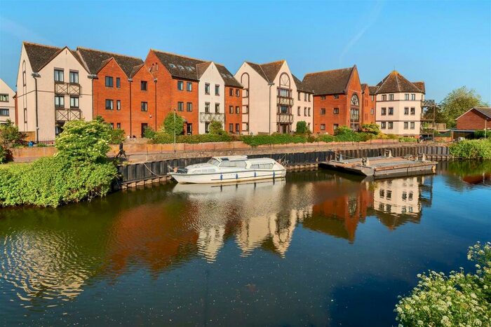 1 Bedroom Apartment To Rent In Water Lane, Exeter, EX2