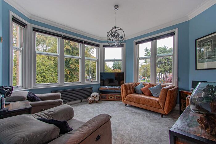 2 Bedroom Apartment To Rent In Penhill Road, Pontcanna, Cardiff, CF11