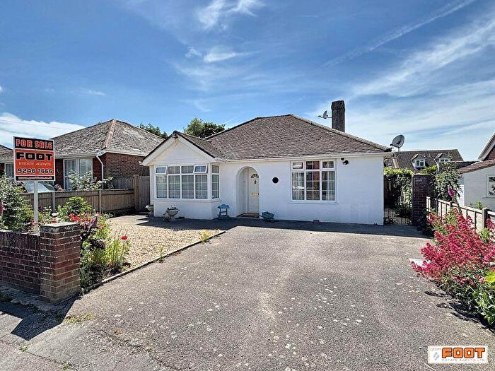 3 Bedroom Detached Bungalow For Sale In St Leonards Avenue, Hayling Island., PO11