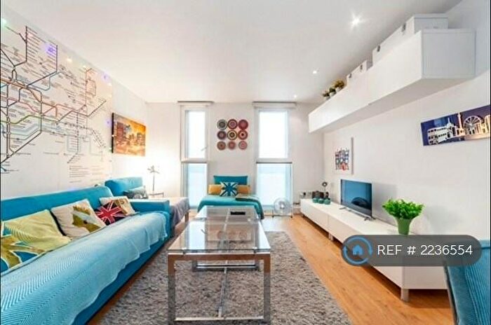 1 Bedroom Flat To Rent In Axis Court, London, SE16