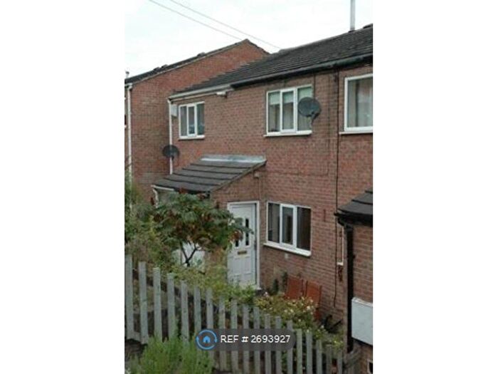 2 Bedroom Terraced House To Rent In Post Hill Court, Leeds, LS12