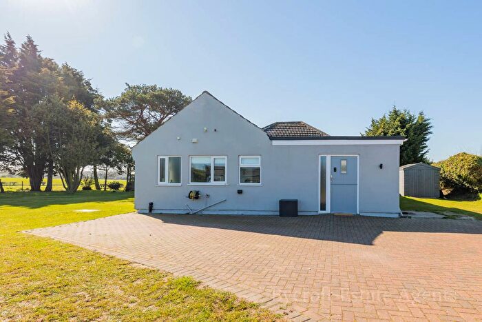 3 Bedroom Detached Bungalow For Sale In The Heath, Filby, NR29