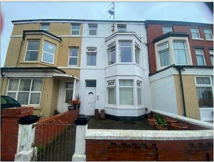 1 Bedroom Apartment To Rent In Cocker Street, Blackpool, FY1