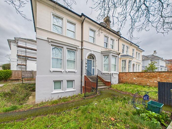 1 Bedroom Flat To Rent In Western Road, Cheltenham, GL50