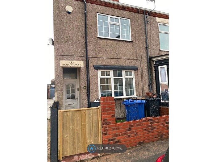 3 Bedroom Semi-Detached House To Rent In Sidney Street, Cleethorpes, DN35