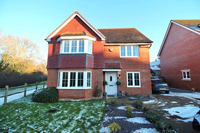 5 Bedroom Detached House For Sale In Way Field Close, Boorley Park, SO32