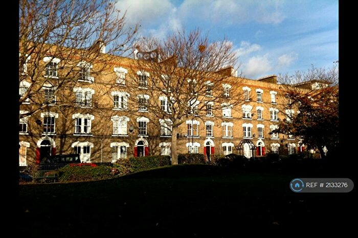 2 Bedroom Flat To Rent In Kennington, London, SE17