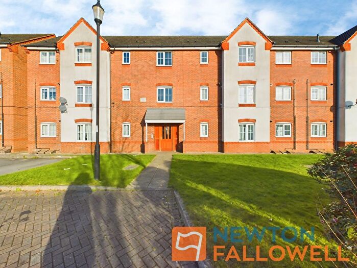 2 Bedroom Flat To Rent In Walker Road, Walsall, WS3