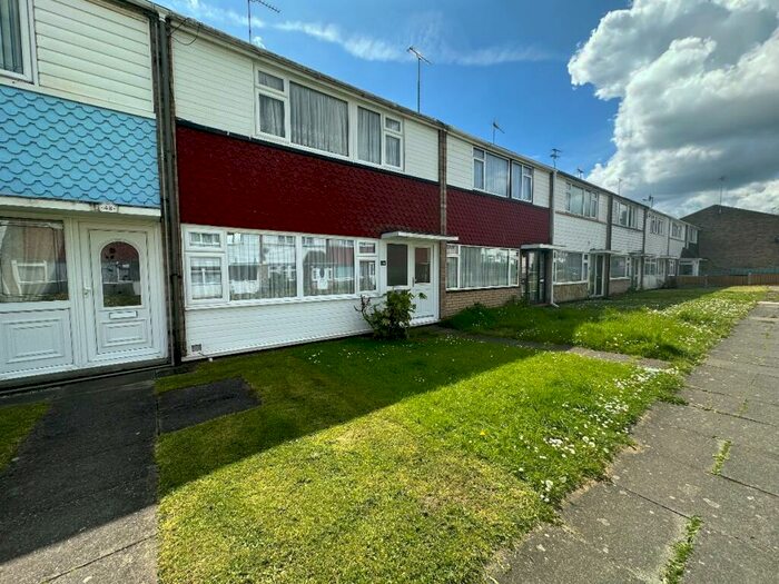 3 Bedroom Terraced House To Rent In Jermayns, Basildon, SS15