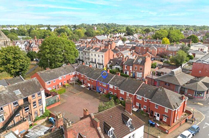 1 Bedroom Apartment For Sale In Regent Place, Leamington Spa, Warwickshire, CV31