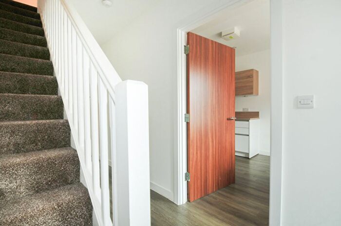 4 Bedroom Town House To Rent In Anvil Place, Manchester, M15