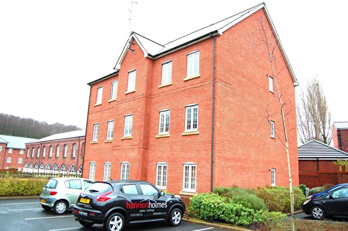 1 Bedroom Flat To Rent In Mill Court Drive, Radcliffe, Manchester, M26