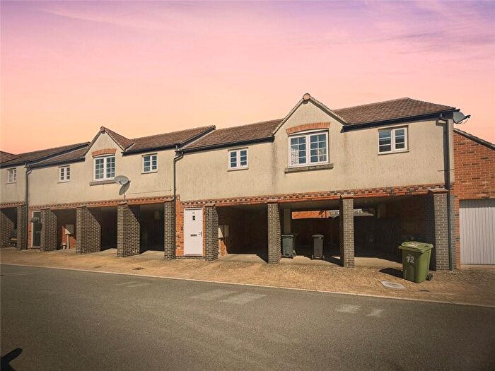 1 Bedroom Town House For Sale In Nine Riggs Square, Birstall, Leicester, Leicestershire, LE4