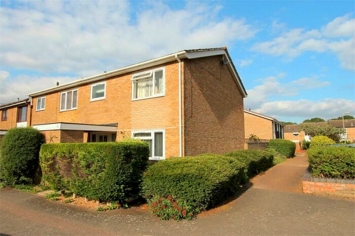 3 Bedroom Semi-Detached House To Rent In Malletts Close, Stony Stratford, Milton Keynes, MK11