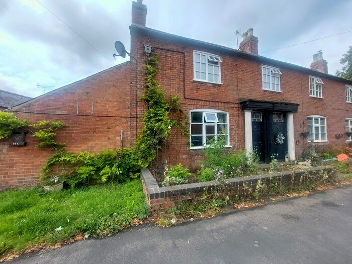 3 Bedroom Property To Rent In Main Street, Kilby, Wigston, Leicestershire., LE18