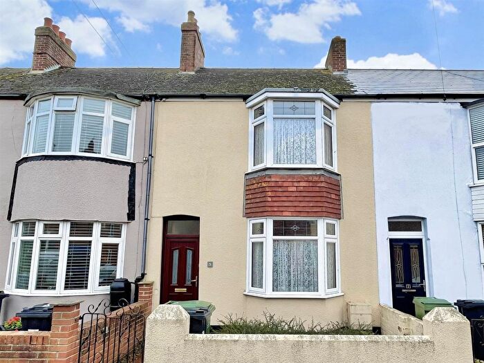 2 Bedroom Terraced House For Sale In Salisbury Road, Weymouth, DT4