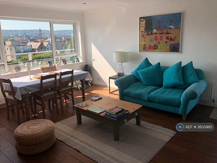 2 Bedroom Penthouse To Rent In Park Lodge, Eastbourne, BN21