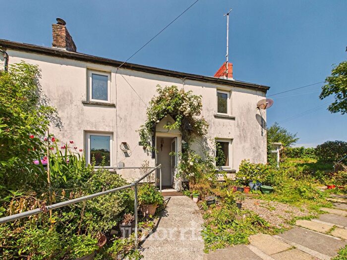 2 Bedroom End Of Terrace House For Sale In Henfeddau, Llanfyrnach, SA35