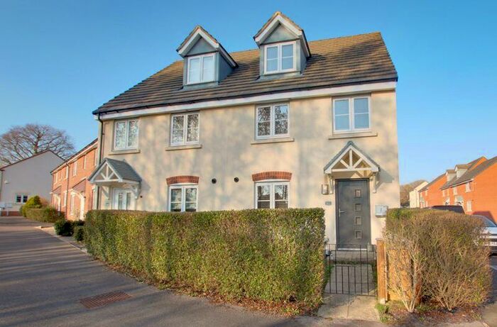 3 Bedroom Semi-Detached House To Rent In Heeks Crescent, Trowbridge, BA14
