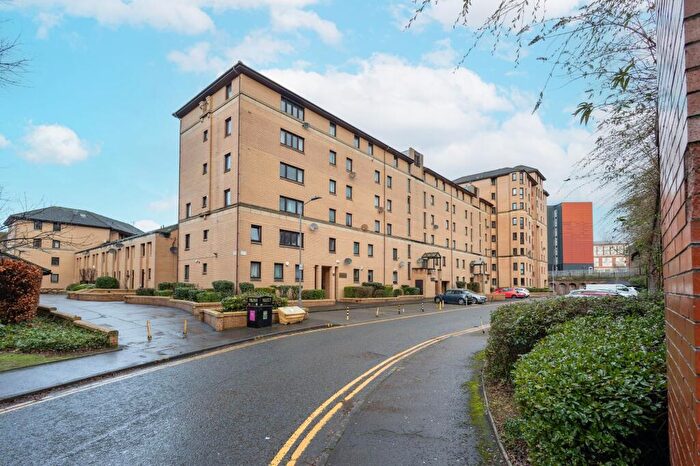 2 Bedroom Flat For Sale In Parsonage Square, Flat Graeme House, G4