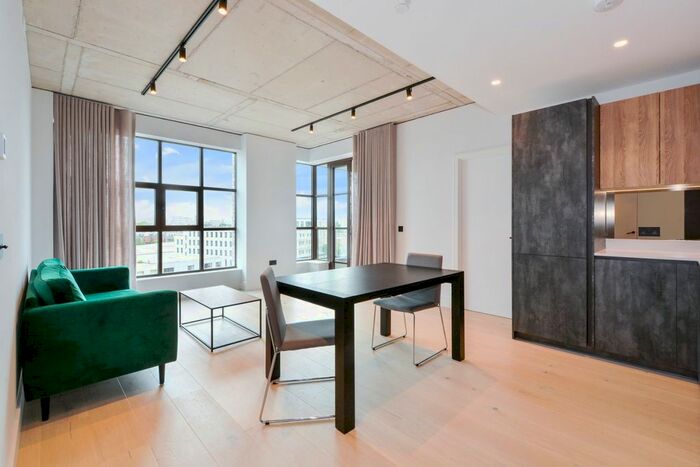 2 Bedroom Flat To Rent In Stanton Walk, London, E2