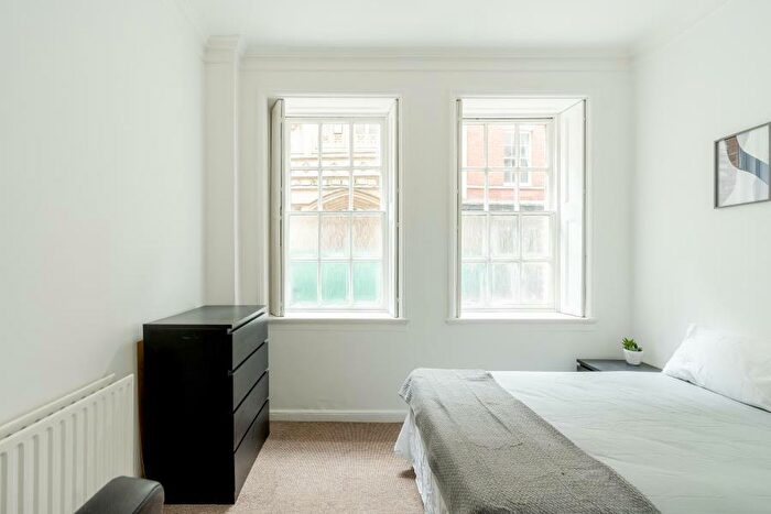 2 Bedroom Apartment To Rent In Taylors Bank - City Centre, BS1