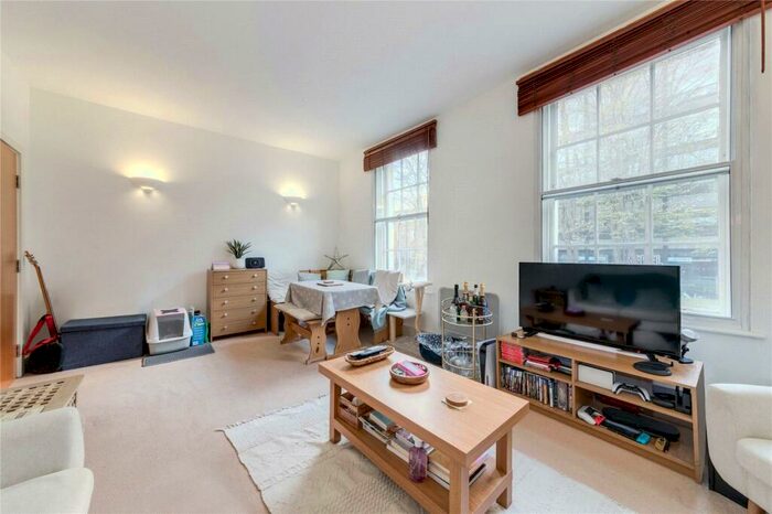 1 Bedroom Flat To Rent In St John Street, Angel, EC1V