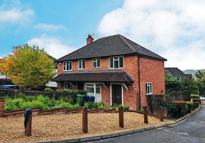 4 Bedroom Semi Detached House For Sale In Southfield Road, Downley, High Wycombe, Buckinghamshire, HP13