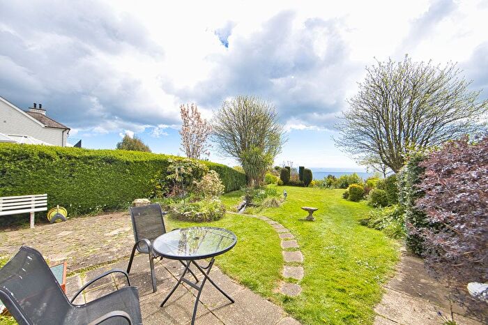 2 Bedroom Bungalow For Sale In Old Dover Road, Folkestone, CT18