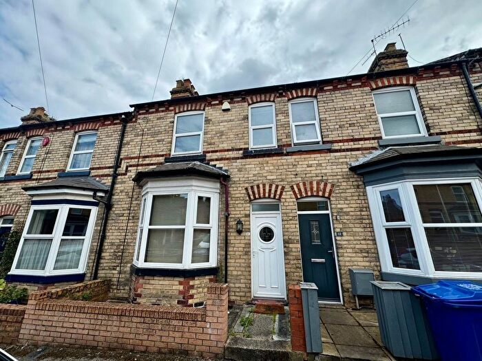 2 Bedroom Terraced House To Rent In Stepney Avenue, Scarborough, YO12